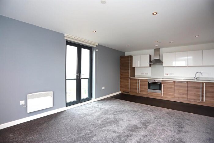 2 Bedroom Apartment To Rent In Alto, Sillavan Way, M3