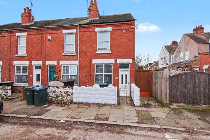 3 Bedroom Terraced House For Sale In Dronfield Road, Coventry, CV2