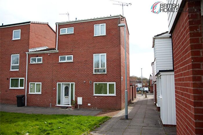 5 Bedroom Semi-Detached House For Sale In Castlehey, Skelmersdale, Lancashire, WN8