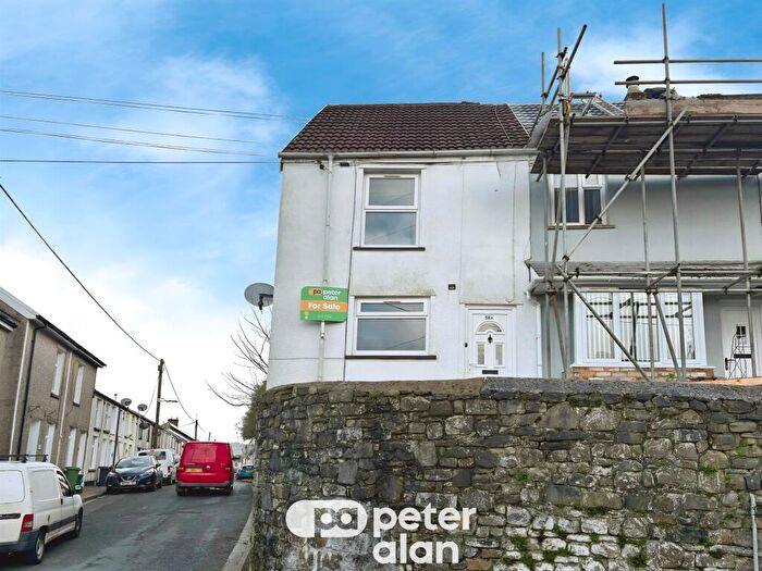 2 Bedroom End Of Terrace House For Sale In Mill Street, Aberdare, CF44