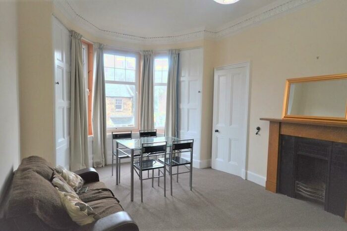 2 Bedroom Flat To Rent In Craigcrook Place Edinburgh United Kingdom, EH4