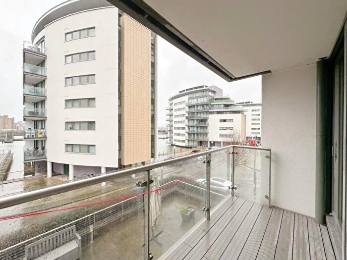 2 Bedroom Apartment To Rent In North Woolwich, London, E16