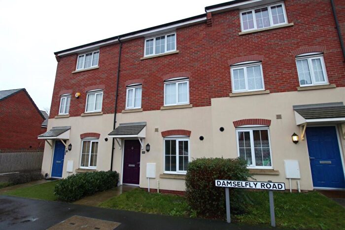 4 Bedroom House To Rent In Damselfly Road, Northampton, NN4