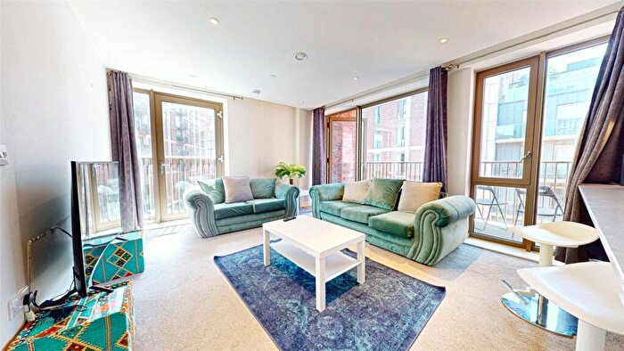 2 Bedroom Apartment To Rent In Local Crescent, Block C, Manchester, M5