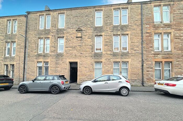 2 Bedroom Flat For Sale In The Hedges, Camelon, Falkirk, FK1