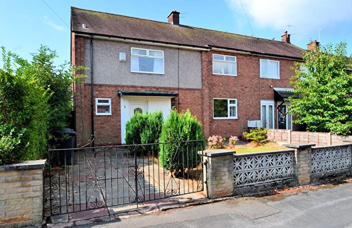 4 Bedroom End Of Terrace House For Sale In Chinley Close, Bramhall, Stockport, SK7