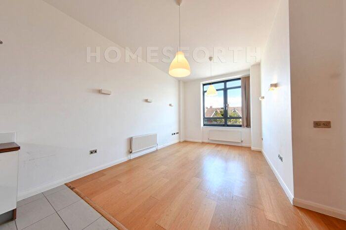 2 Bedroom Flat For Sale In Anthony Court, Larden Road, Hammersmith And Fulham, W3