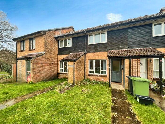 2 Bedroom Terraced House To Rent In Gatcombe, Netley Abbey, SO31