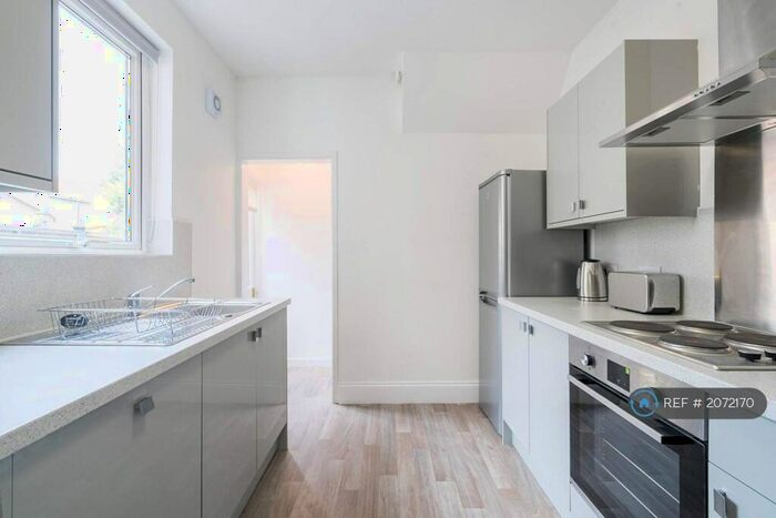4 Bedroom Terraced House To Rent In Repton Road, Bristol, BS4