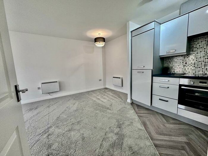 2 Bedroom Flat To Rent In Astley Brook Close, Astley Bridge, Bolton, Greater Manchester, BL1