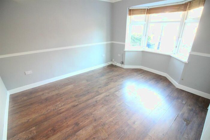 3 Bedroom Terraced House To Rent In Cambridge Road, London, W7