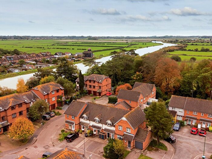 2 Bedroom Terraced House For Sale In Penfolds Place, Arundel, BN18