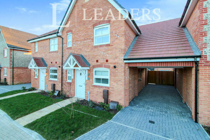 3 Bedroom Semi-Detached House To Rent In Fontwell, BN18