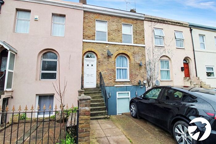 2 Bedroom Terraced House To Rent In Milton Road, Gravesend, Kent, DA12