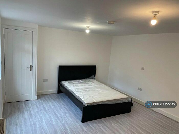 Studio To Rent In Oxford Road, Reading, RG1