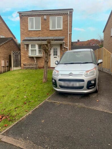2 Bedroom Detached House To Rent In Douglas Road, Chesterfield, S41