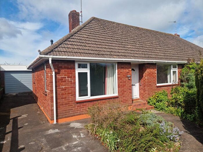 2 Bedroom Semi-Detached Bungalow For Sale In Elmfield Crescent, Exmouth, EX8