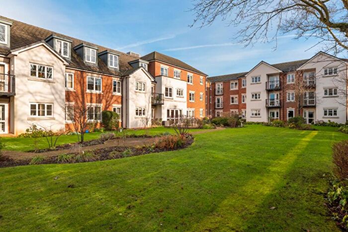 1 Bedroom Retirement Property For Sale In Arlington Avenue, Leamington Spa, CV32