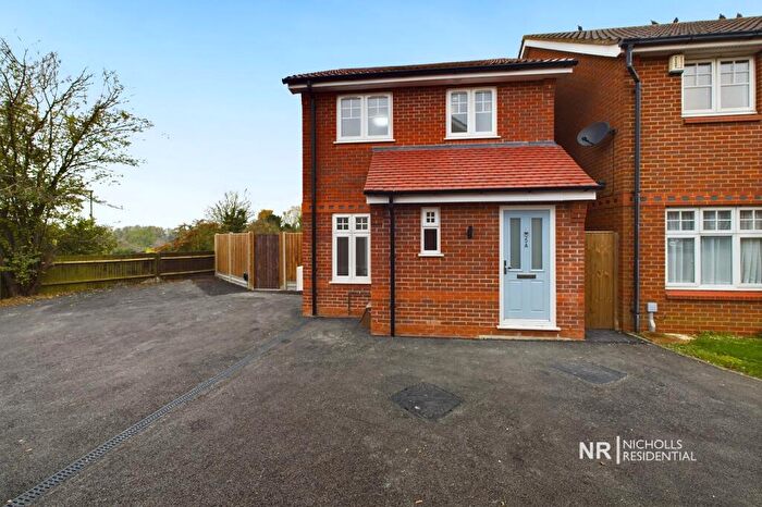 3 Bedroom Detached House To Rent In Norman Close, Epsom, Surrey., KT18
