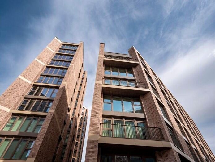 1 Bedroom Flat To Rent In Apo The Holloway, Gough Street, Birmingham, B1