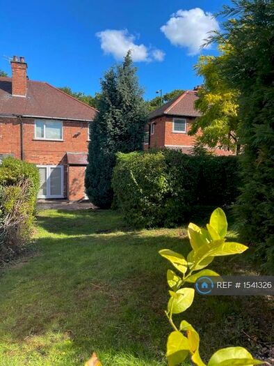 3 Bedroom Semi-Detached House To Rent In Hucknall Road, Nottingham, NG5