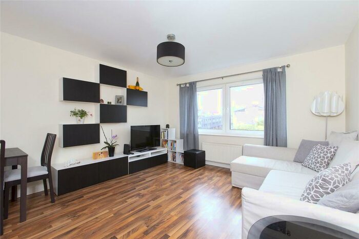 2 Bedroom Apartment To Rent In Waterfront Avenue, Newhaven, Edinburgh, EH5