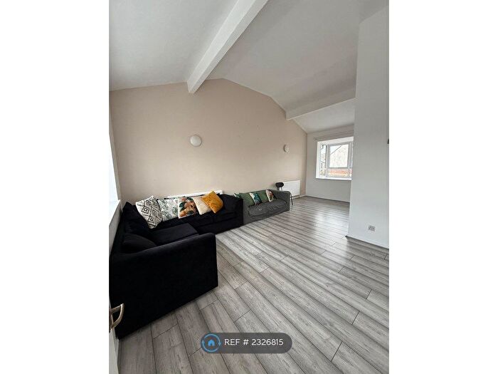 3 Bedroom Terraced House To Rent In Ironmongers Place, London, E14