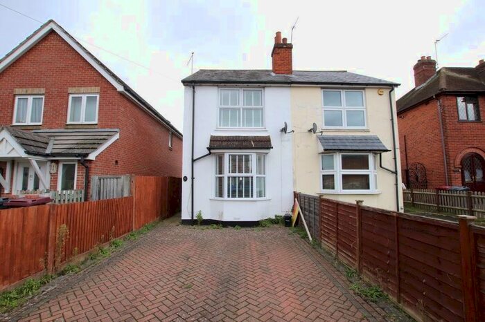 3 Bedroom Property To Rent In Whitley Wood Lane, Reading RG2
