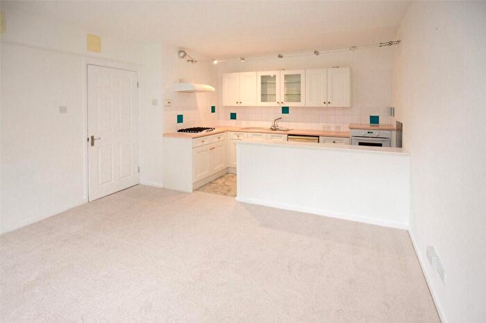 1 Bedroom Apartment For Sale In Goodeve Park, Hazelwood Road, Bristol, BS9