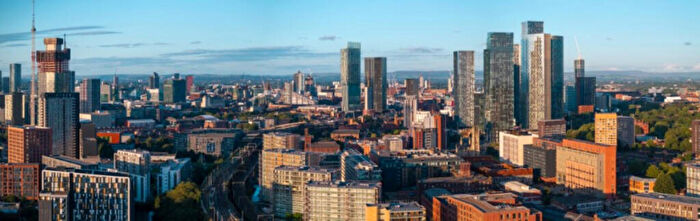 2 Bedroom Apartment For Sale In Oldham Road, Manchester, M40