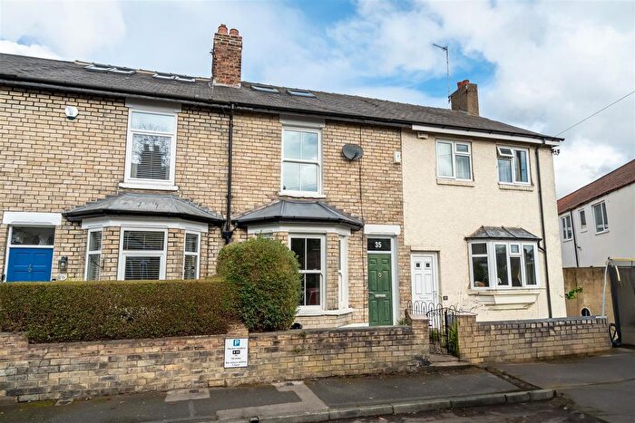 4 Bedroom Terraced House To Rent In Emerald Street, York, YO31