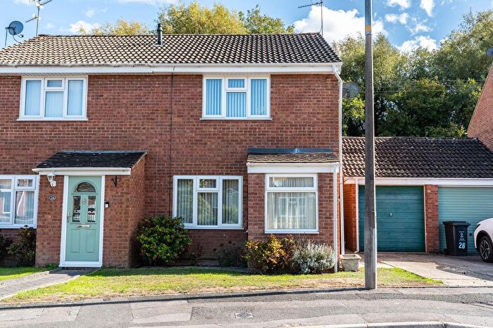 2 Bedroom Terraced House For Sale In Beddington Court, Swindon, SN3