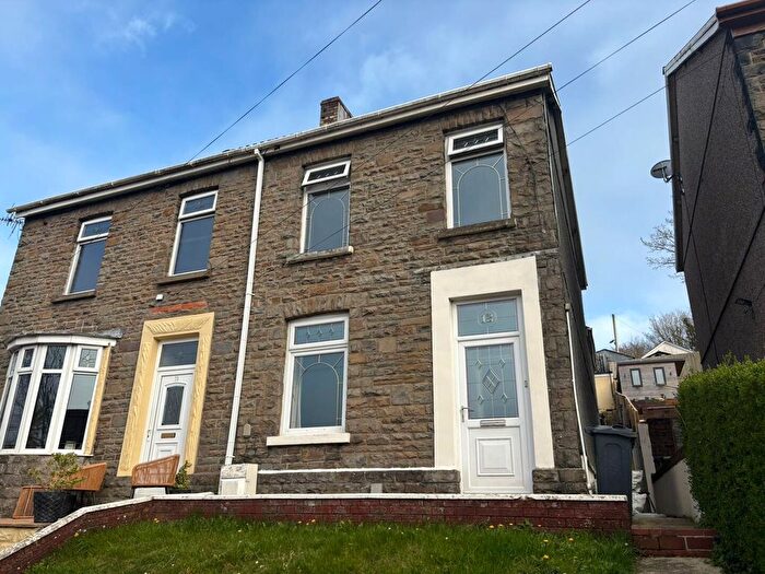 3 Bedroom Semi Detached House For Sale In Old Road, Neath, SA11