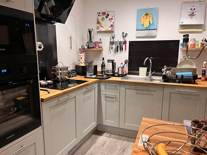 1 Bedroom Flat For Sale In Albert Road, Bournemouth Town Centre, BH1