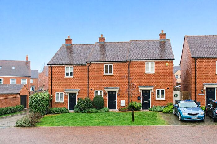 2 Bedroom Terraced House For Sale In Hornton Drive, Banbury, OX16