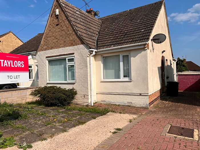 2 Bedroom Bungalow To Rent In Milton Avenue, Wellingborough, NN8