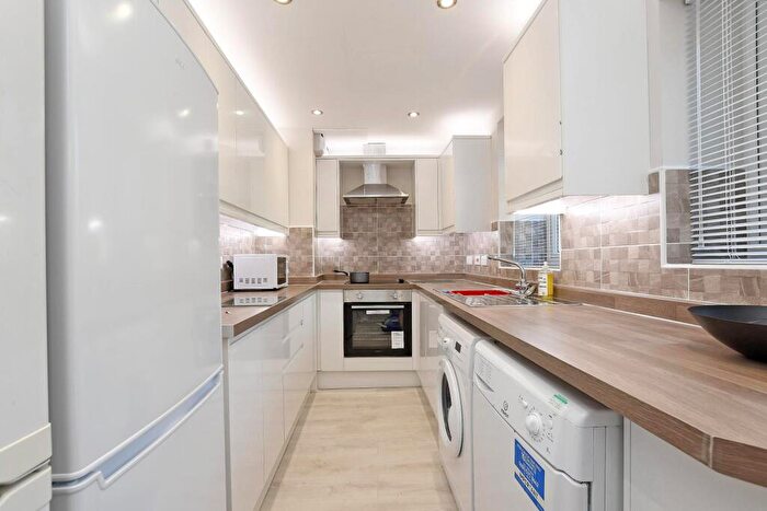 5 Bedroom House To Rent In Ecclesall Road, Sheffield, S11