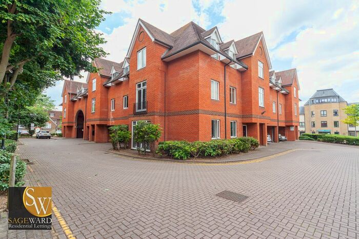 1 Bedroom Flat To Rent In Bluecoat Court, Hertford, SG14