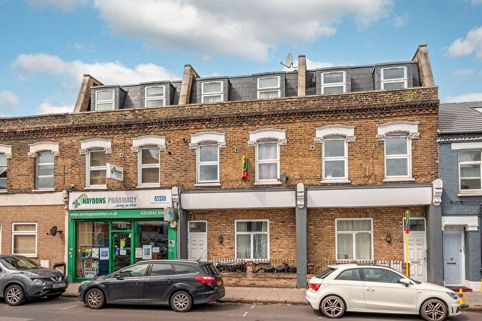 2 Bedroom Flat To Rent In Haydons Road, Wimbledon, London, SW19