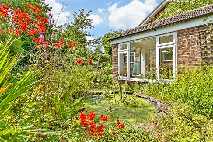 2 Bedroom Semi-Detached Bungalow For Sale In Arthur Salmon Close, Faversham, Kent, ME13