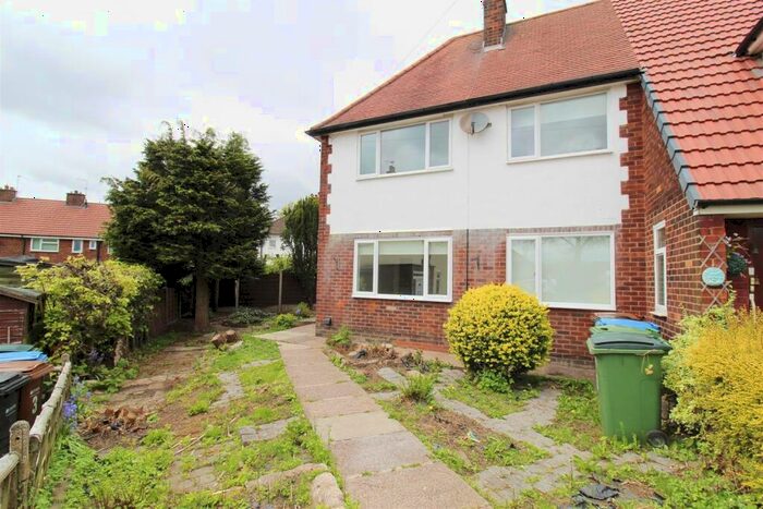 2 Bedroom Semi-Detached House To Rent In Ridge Close, Romiley, Stockport, SK6