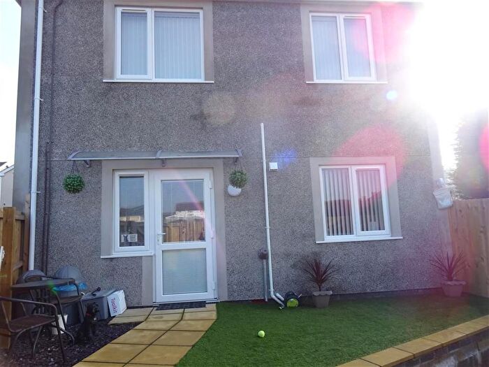 Block Of Flats For Sale In Penprysg Road Lane, Pencoed, Bridgend, CF35