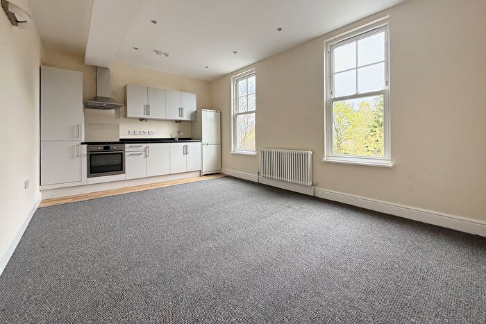 2 Bedroom Flat To Rent In Cullesden Road, Kenley, CR8