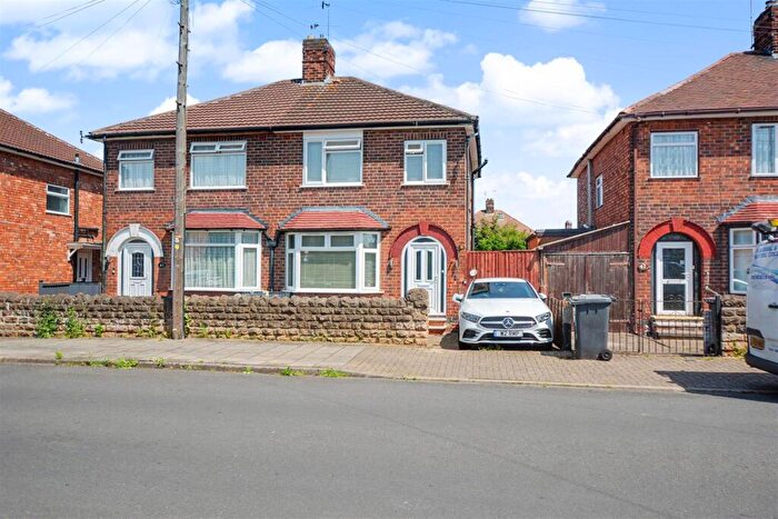 3 Bedroom Semi Detached House For Sale In Beech Avenue, Beeston Rylands, NG9