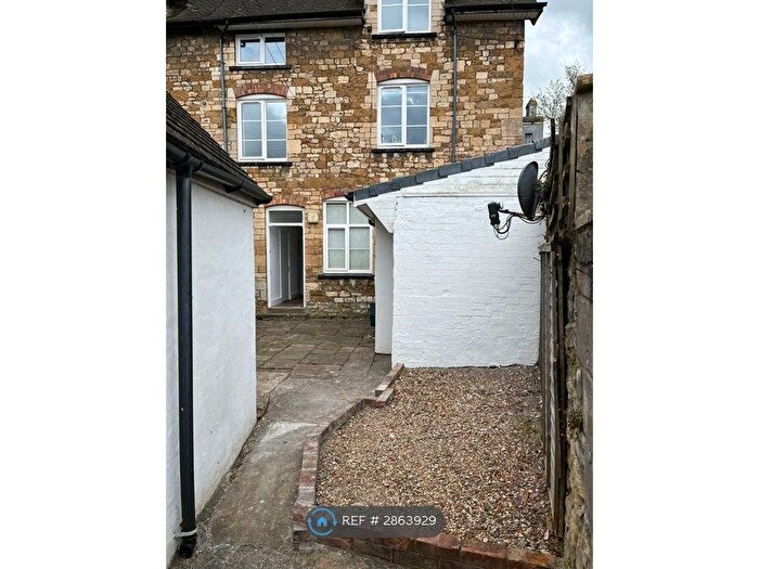 1 Bedroom Flat To Rent In Bull Pitch, Dursley, GL11