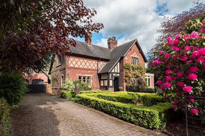 4 Bedroom Detached House For Sale In Longshoot Road, Lower Withington, SK11