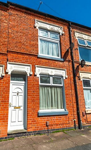 2 Bedroom Terraced House For Sale In Stanhope St, Leicester, LE5