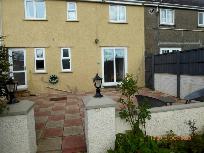 3 Bedroom Terraced House To Rent In Pentrefelin Street, Carmarthen, SA31