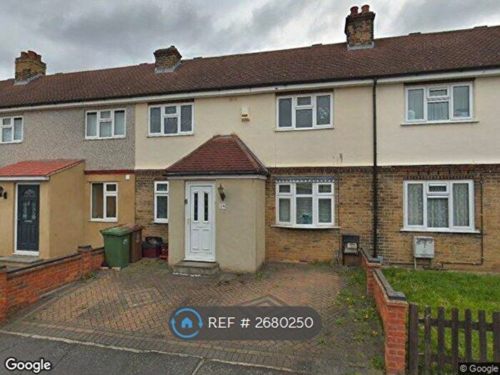 3 Bedroom Terraced House To Rent In -Harris Road, Bexleyheath, DA7
