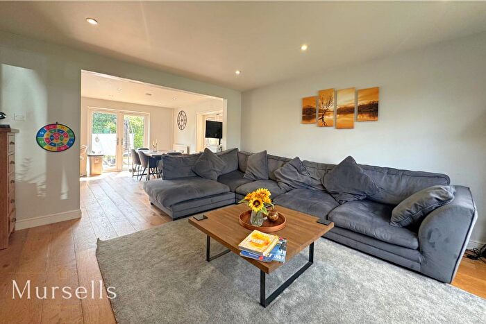 3 Bedroom Detached House For Sale In Shaw Drive, Wareham, BH20 - Photo 7